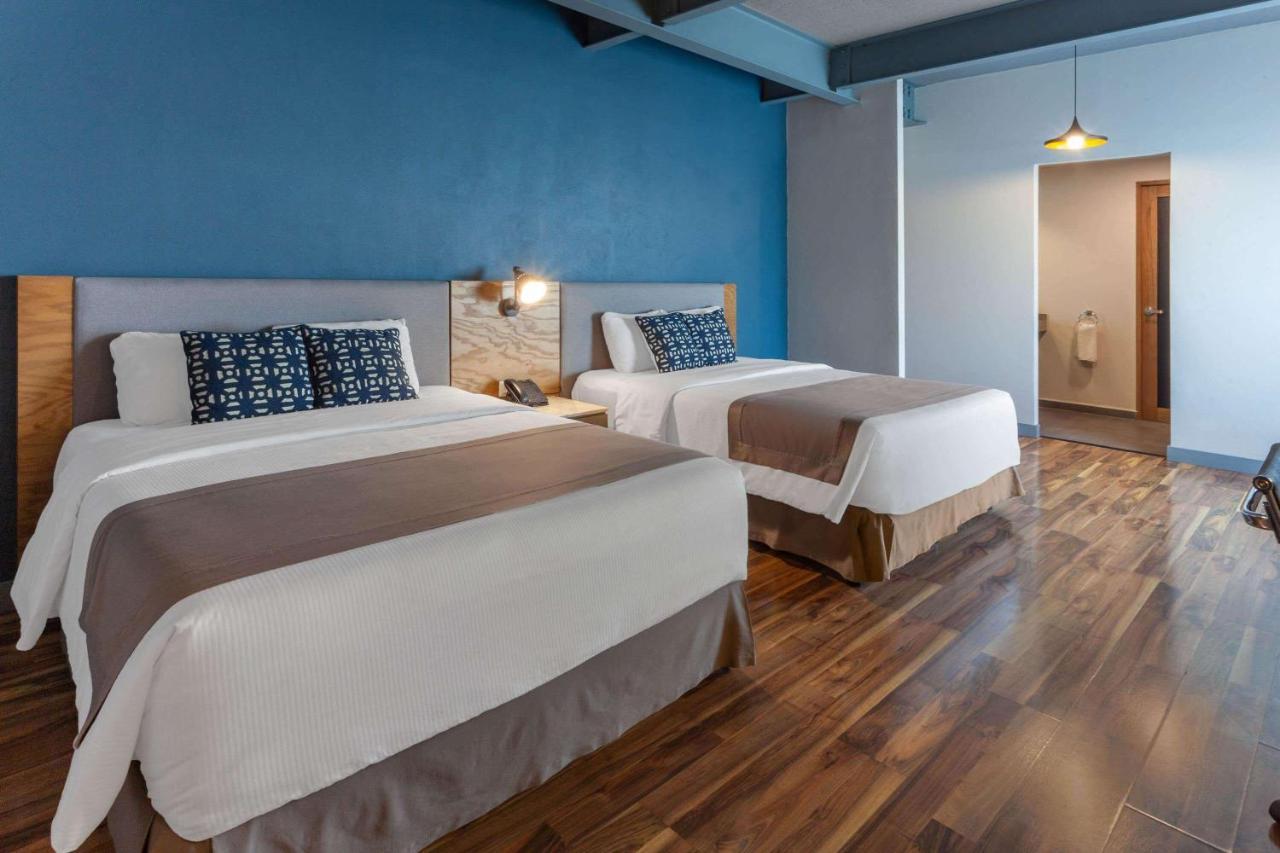 Tryp By Wyndham San Luis Potosi Hotel & Suites Esterno foto