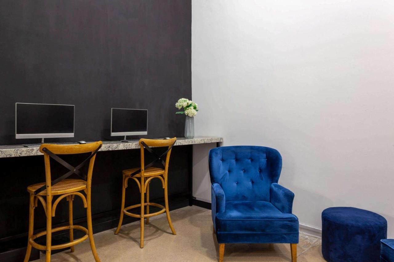 Tryp By Wyndham San Luis Potosi Hotel & Suites Esterno foto