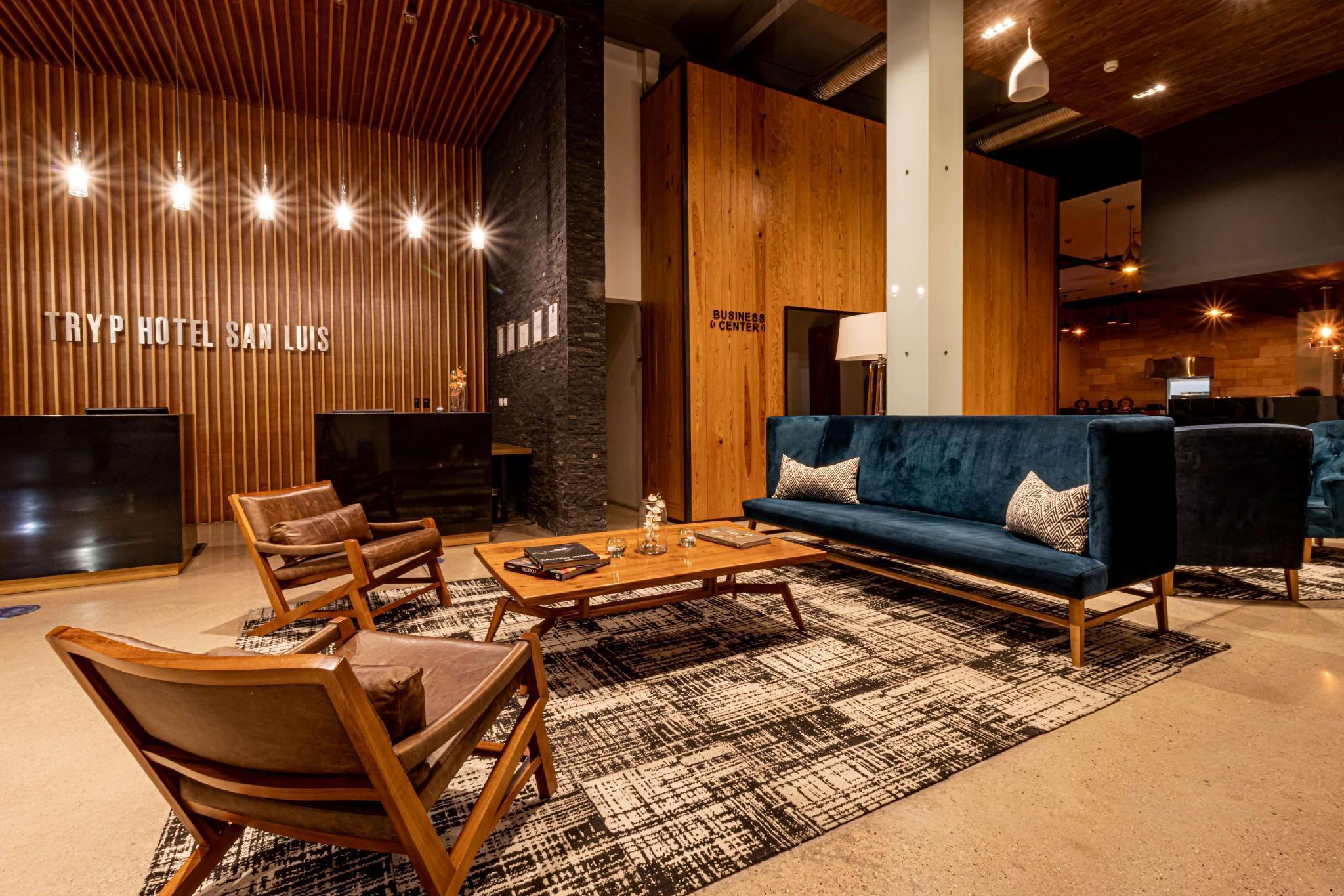 Tryp By Wyndham San Luis Potosi Hotel & Suites Esterno foto