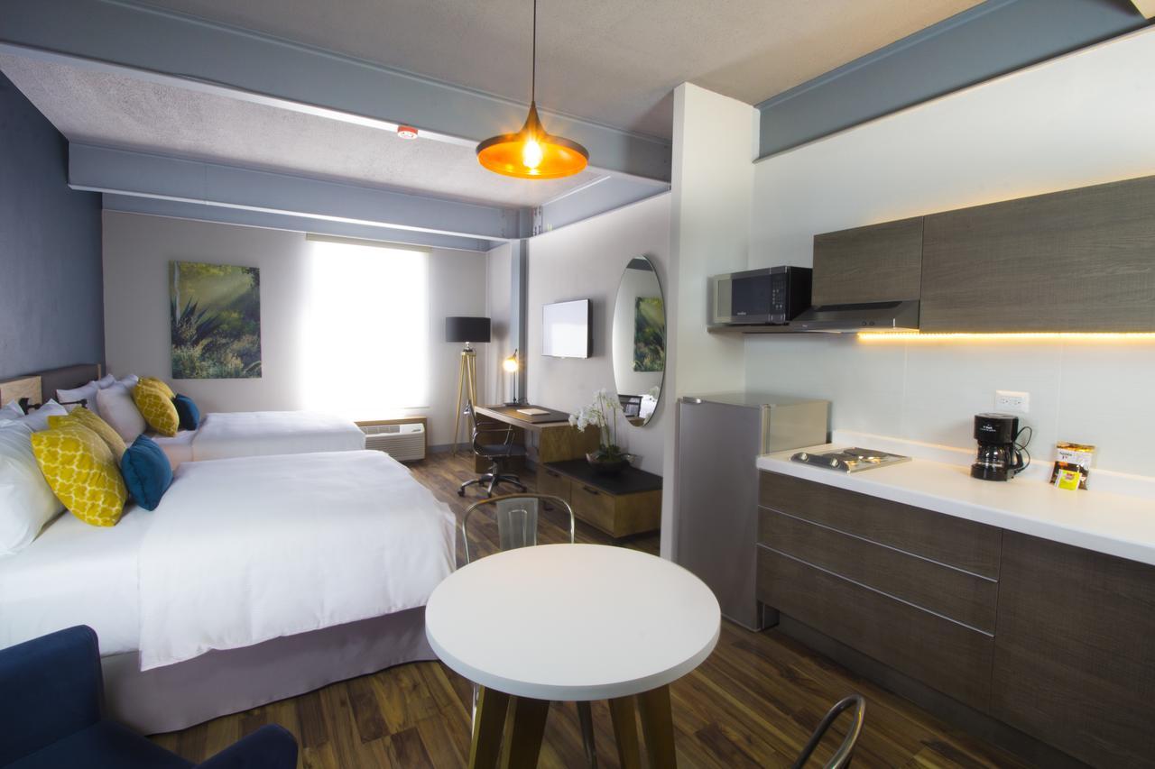 Tryp By Wyndham San Luis Potosi Hotel & Suites Esterno foto